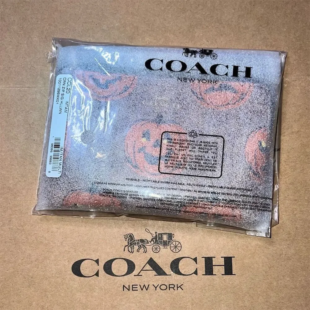 COACH Halloween Corner Zip Wristlet In Signature Canvas w Pumpkin Print CCL20 - Picture 7 of 8